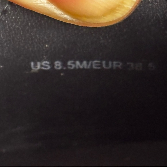 Vince Platform Slip on Women’s Sneakers Black Size 8.5 Minimalist Casual - Picture 10 of 12